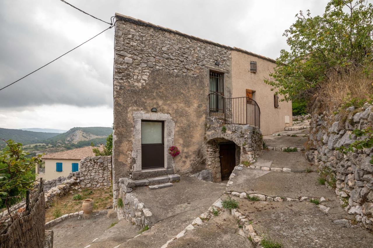 Appartement Lou Baoumoun à Coursegoules Extérieur photo